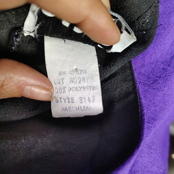 Oraré Purple and Black V-Neck Top Vintage - Picture 6 of 6
